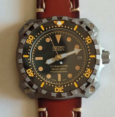 CUSTOM DIVER UHR GEHÄUSE 44MM MECHANISCH AUTOMATIK SEIKO NH35 DATE SUB 200M
