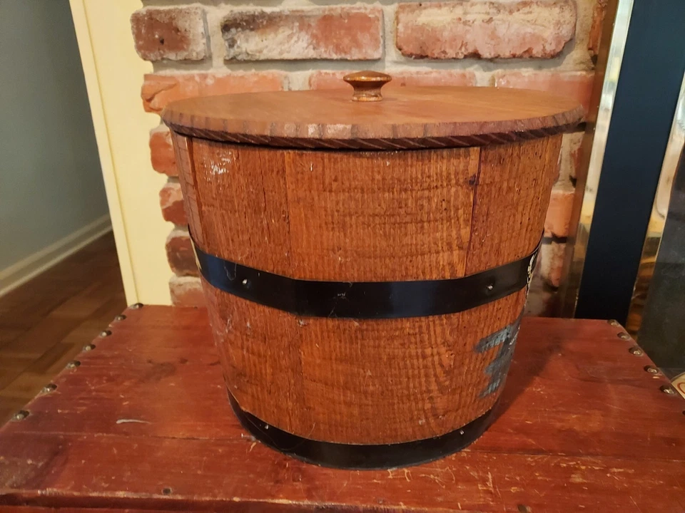 Wooden Ice Cream Bucket Painted Duck Signed w/ Lid 9 1/2" Tall Folk Art - Image 4 of 4