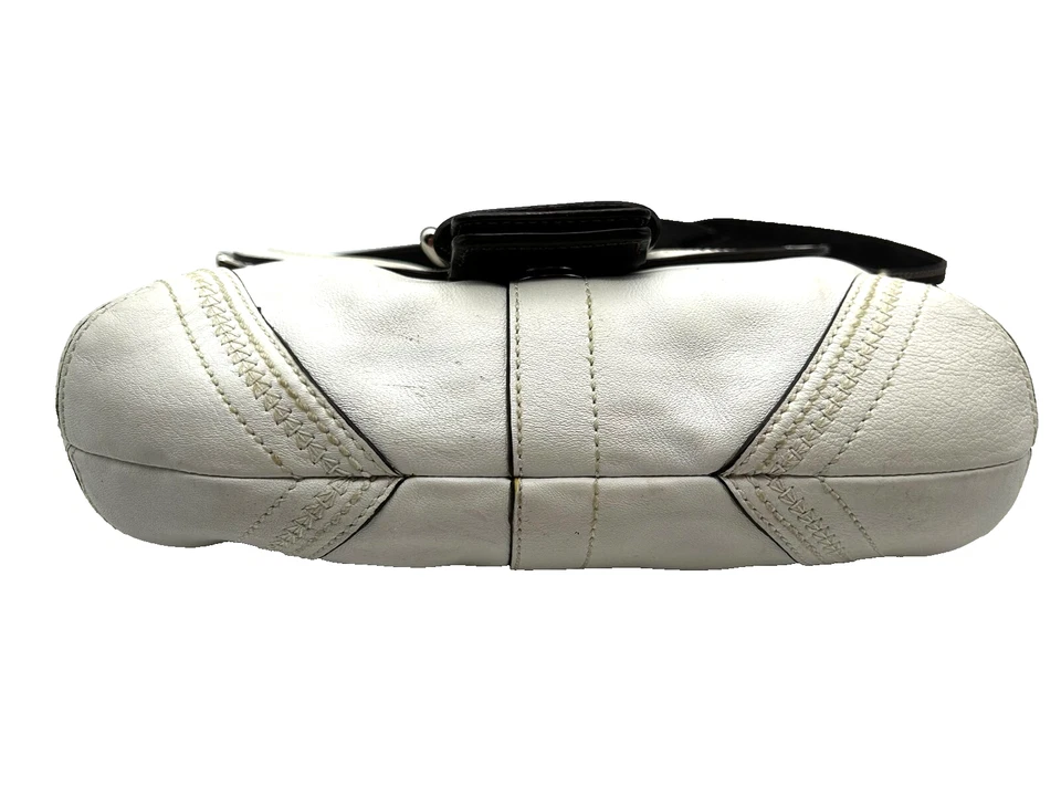 Bolso de mano Coach Mini Soho vintage de cuero blanco para mujer Y2K Foto 4 de 4