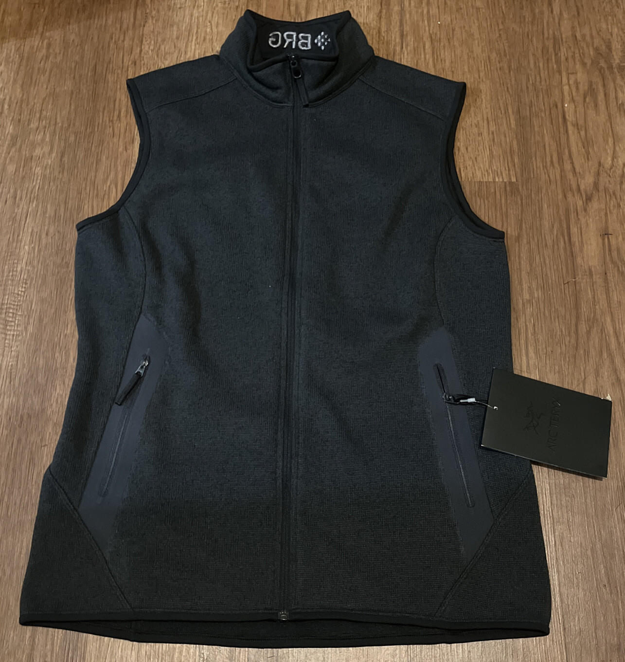 ARC'TERYX Gilet da donna 1 Arcteryx grigio coperto cerniera intera taglia M nuovo con etichette logo aziendale Brg