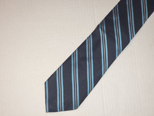 ROUNDTREE  YORKE  STRIPED  men's tie 100 Silk Made in China