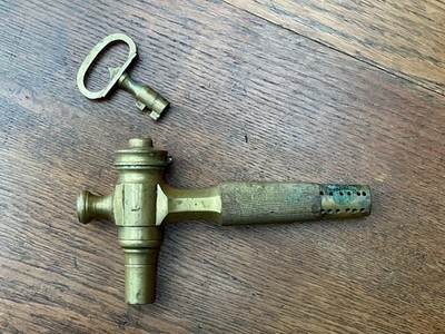 Antiker Messingfass Zapfhahn Whisky Bierfass Fass & abschließbarer Schlüssel, viktorianisch edwardianisch