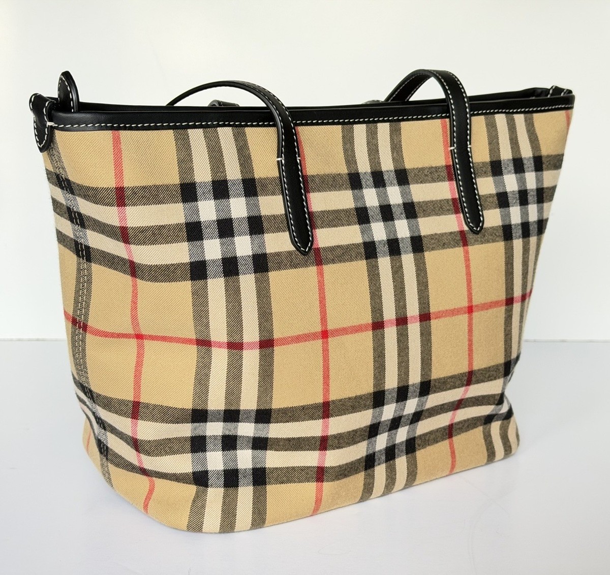 Burberry Small Zip Closure Tote Bag Archive Beige IP Check 8112056