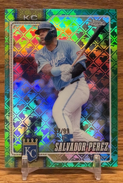 SALVADOR PEREZ Green /99 Logofractor 2026 Topps Chrome Kansas City ROYALS #283
