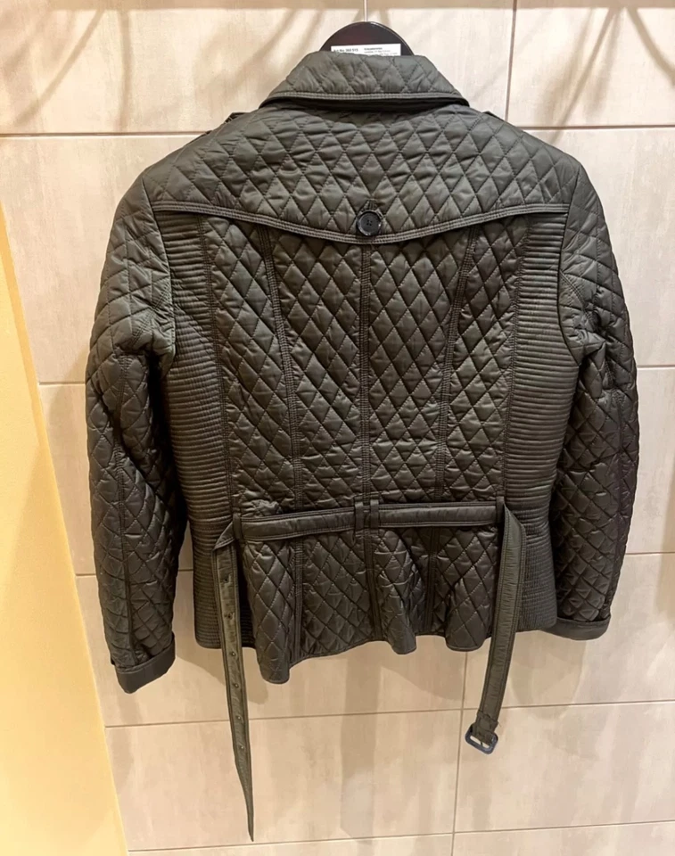 Chaqueta acolchada Burberry London - Con cinturón - Talla 40IT - Verde oliva Foto 2 de 4