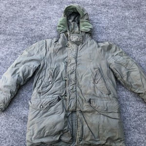 VTG 70s USAF Mans Parka CWU-8/P Extreme Cold Weather Hood Size Small