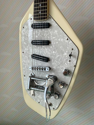 EKO GHOST Ⅵ ゴースト ファントム ギター EKO GHOST Ⅵ Ghost Phantom Guitar Olympic White used good