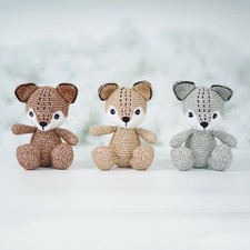 Winter Wolf Crochet Finished Toy - Cute Wolf Amigurumi Decoration - Wild Animals