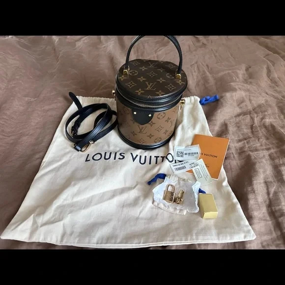 Louis Vuitton Reverse Monogram reverse Monogram c… - image 3