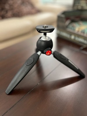 Manfrotto PIXI EVO-BK, PIXI EVO 2-Section Mini Tripod for Mirrorless Cameras