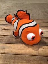 2002 Disney Finding Nemo 13" HIGH FIVE TALKING NEMO Plush Clown Fish Hasbro Rare