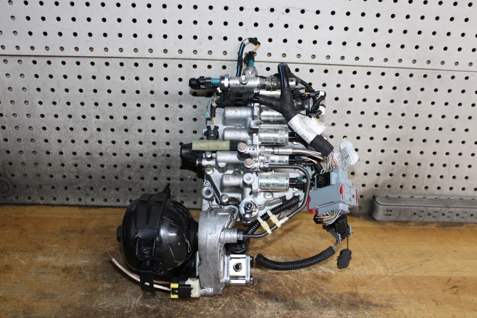 Actuador de cambio de carrocería de válvula de transmisión hidráulica Fiat 500L 13-16 con bomba Foto 3 de 4