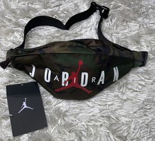 Nike Air Jordan Men s Camo Fanny Pack Hip Waist Belt Crossbody Bag 9B0533-650