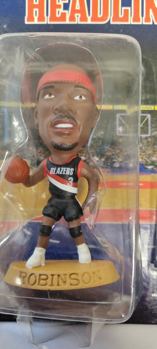 NBA HEADLINERS, TRAIL BLAZERS- CLIFFORD ROBINSON, 3 INCH