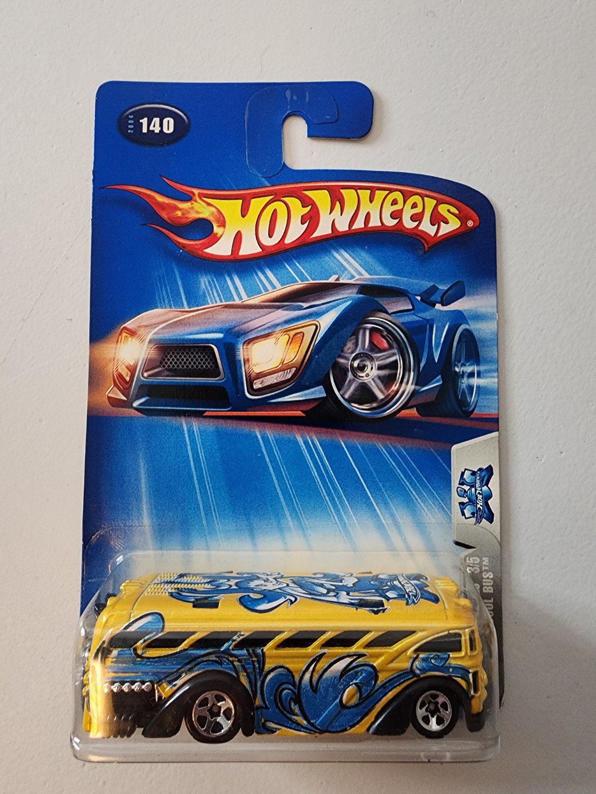 2004  Hot Wheels Tag Rides 3/5  Surfin' School Bus #140  BRAND NEW