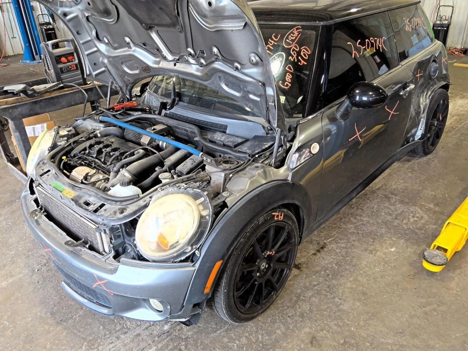 Clutch Master Cylinder 1.6L Fits 07-15 MINI COOPER 1090957 - Image 3 of 4