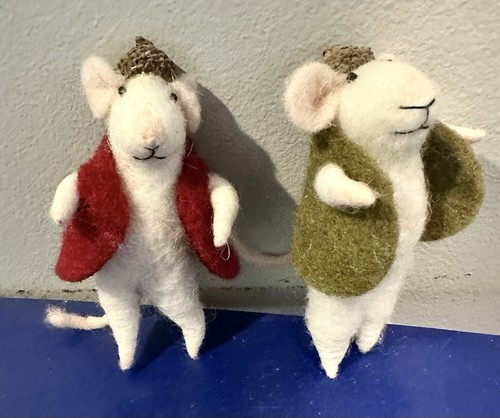 Needle Felted Wool White Mouse Mice Vests Acorn Cap Lot of 2