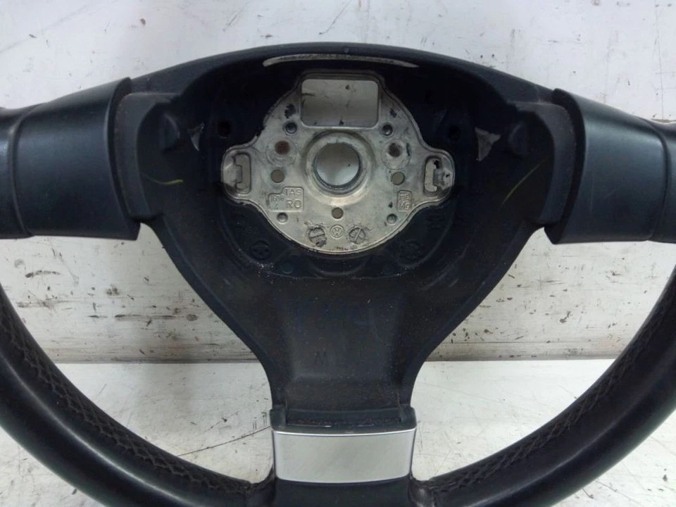 Lenkrad Leder Schwarz, Chrome Blende passt für VW GOLF V VARIANT (1K5) 2.0 TDI - Bild 4 von 4