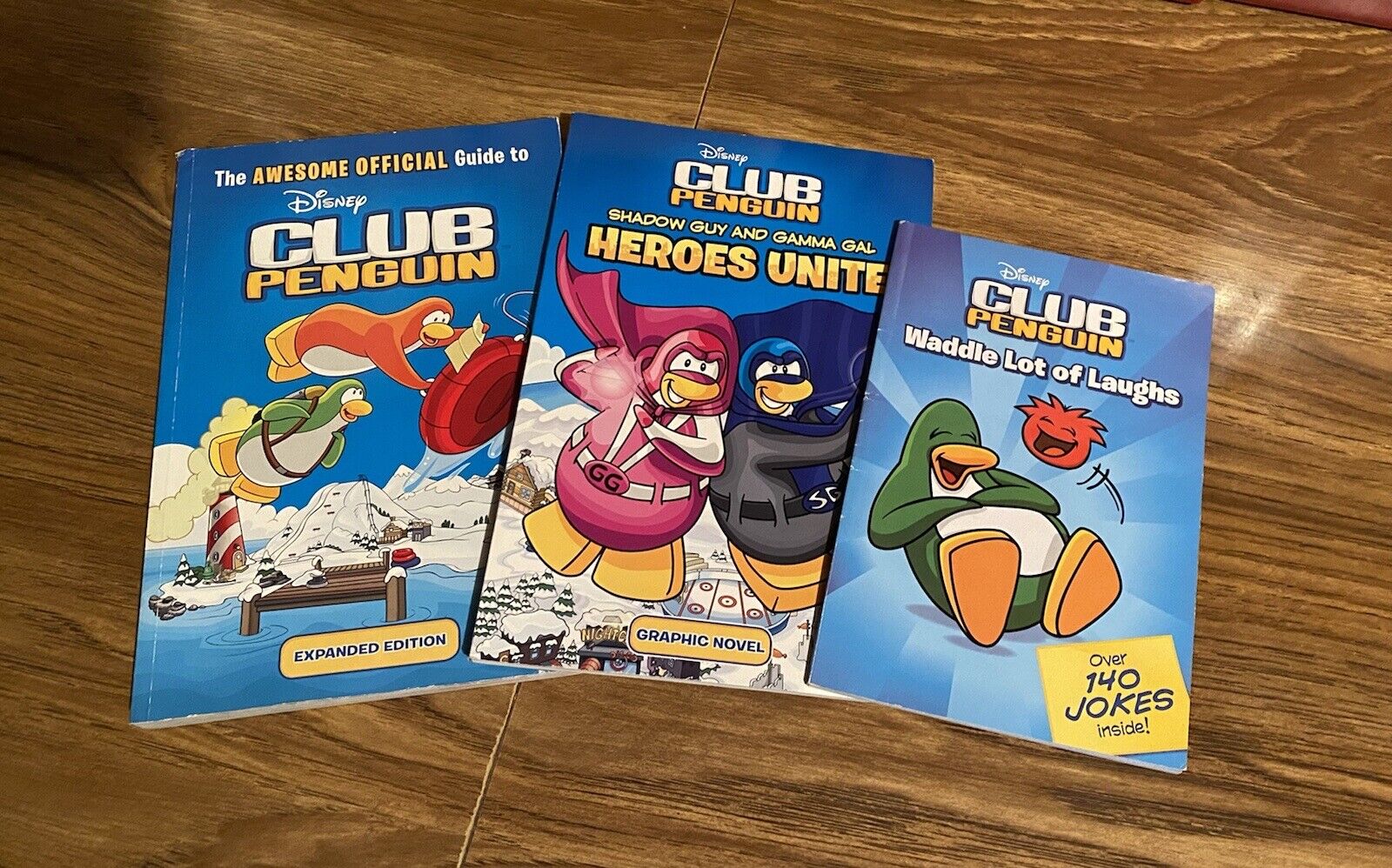 Club Penguin Game Mania Sticker Book