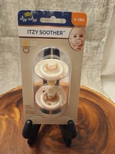Itzy Ritzy Soother/Pacifiers 2 Pack 6-18 Months Coconut Toast Colors