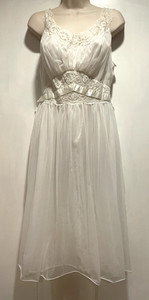 50s Vtg VANITY FAIR White 36 Milkmaid Dress Nightgown Organza Chiffon Beads RARE