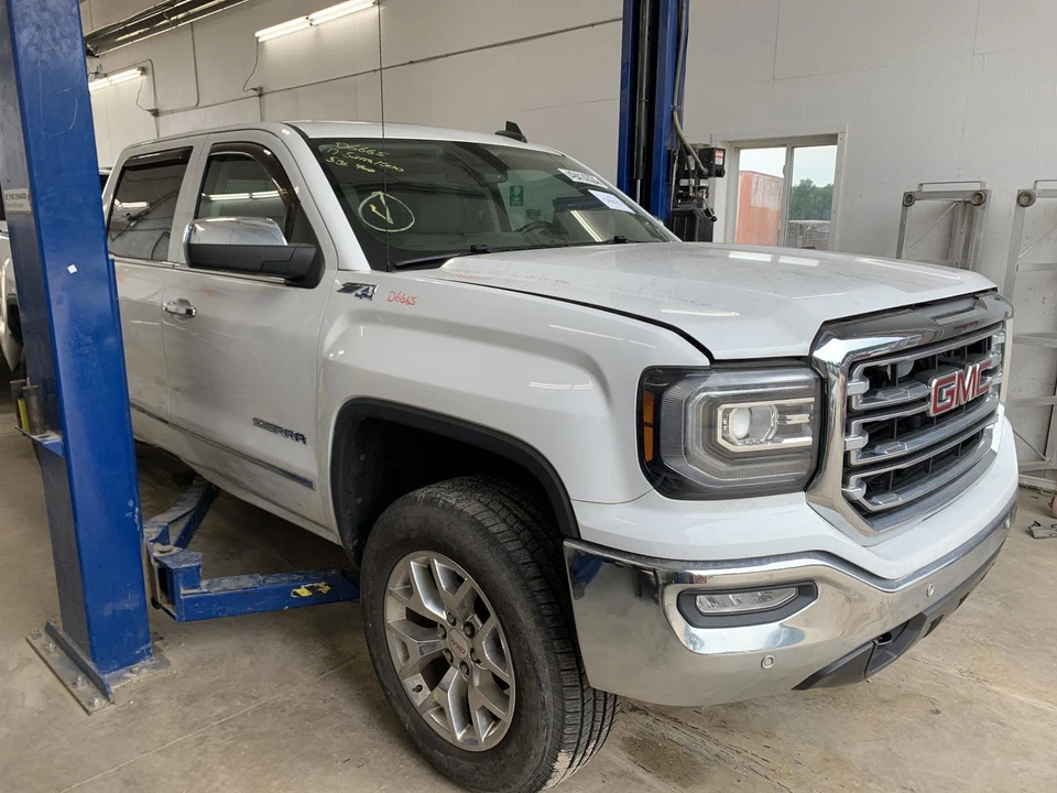 Módulo de control de caja de transferencia usado se adapta a: camioneta GMC Sierra 1500 2017 caja de transferencia Foto 4 de 4