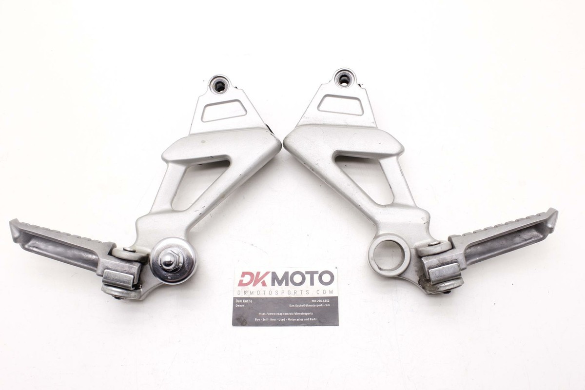 専用♡ 93-01 kawasaki ninja zx11 OEM REAR BACK PASSENGER PEG SET PAIR R13