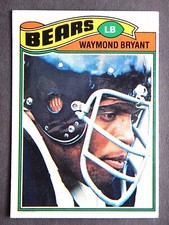 Waymond Bryant #61 Topps 1977 Football Card (Chicago Bears) VG