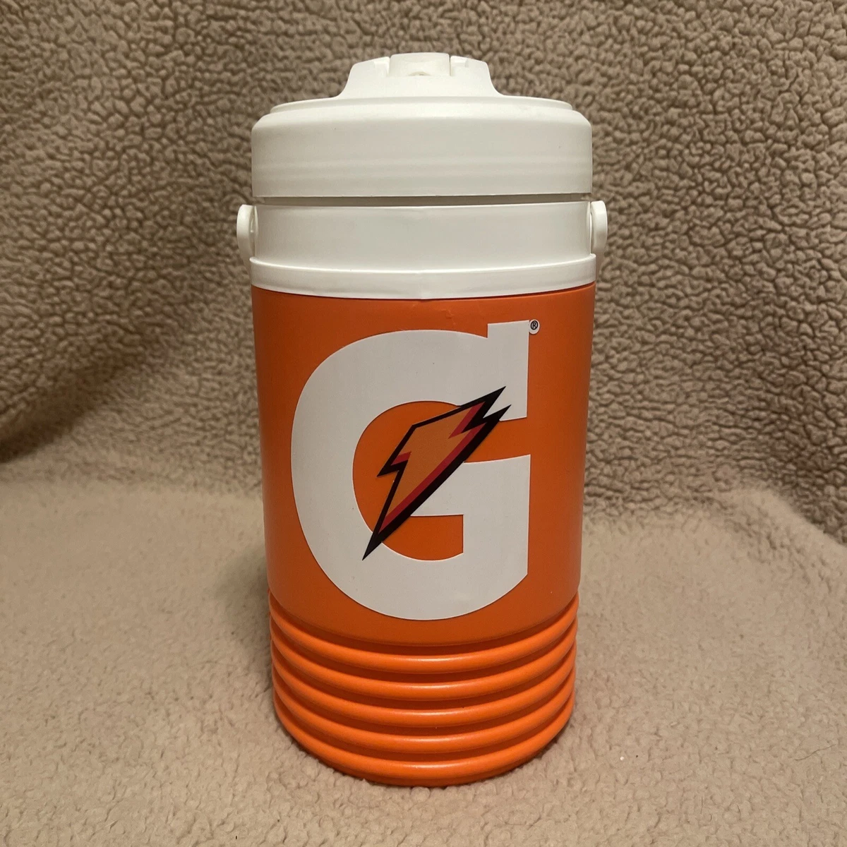 Gatorade Water Bottle - Legends Sporting Goods