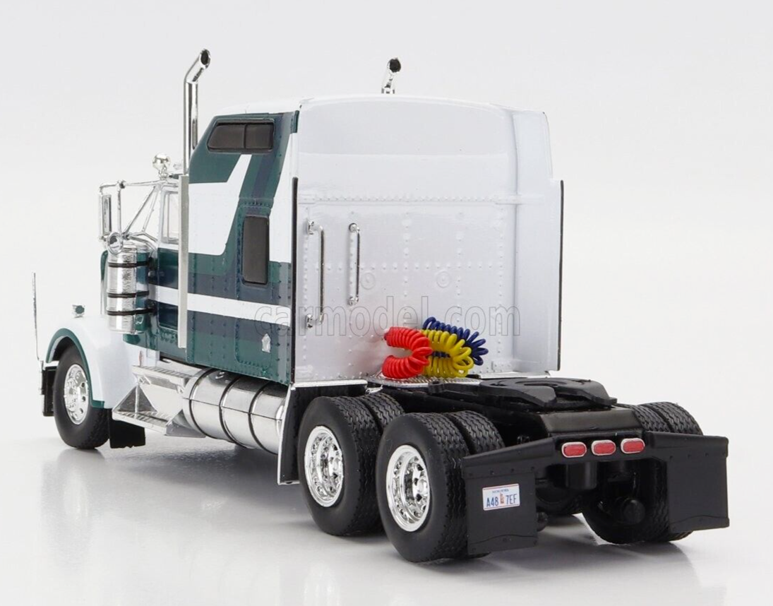 Kenworth W900 1990 1/43 Scale IXO Diecast Model with Big Bunk TR164.22