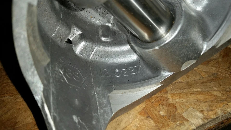 112-0227-10 手枪和戒指 +.010 英寸 OVER ONAN P224 NHC NHB NHE T260 112-0228-10 — 第 4/4 张图片