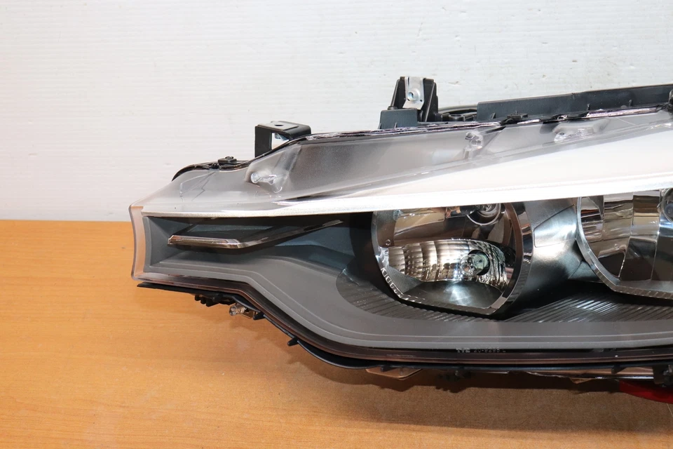 Headlight Driver Halogen For BMW 335i 2013 2014 2015 Left driver TYC20-9298-00-9 - Image 2 of 4