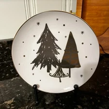 Seasonal Better Home And Garden Plates And Creamer Holder