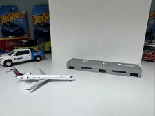 1:400 Scale Walk Up Airport Terminal Modular Piece Regional Gemini Jets Airport