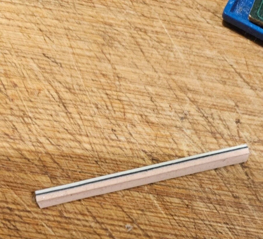 橡胶 LCD 斑马条连接器原装游戏和手表部件适用于金色银色游戏 — 第 2/4 张图片