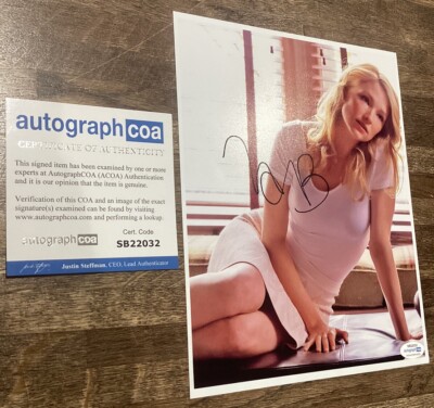 HALEY BENNETT 8x10'' handsigniertes The Girl On The Train Foto Autogramm COA