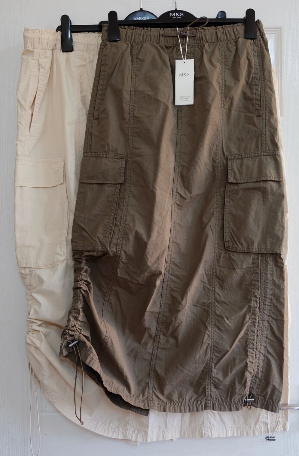 EX M&S Pure Cotton Midi CARGO Adjustable Length Skirt - Various
Opens in a new window or tab