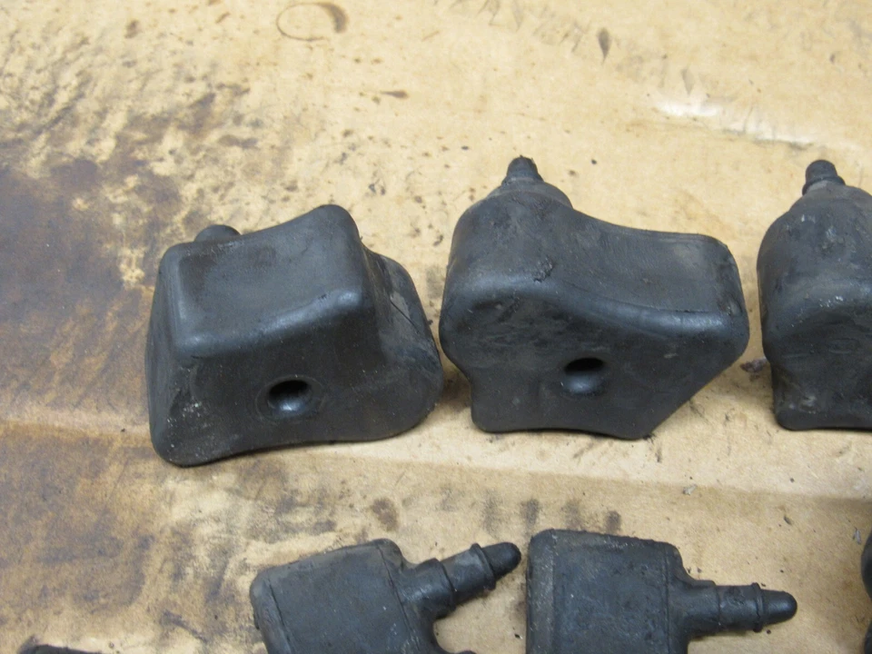 Amortecedor de roda traseira 1976 Honda CB550K 41241-404-000 - Imagem 3 de 4