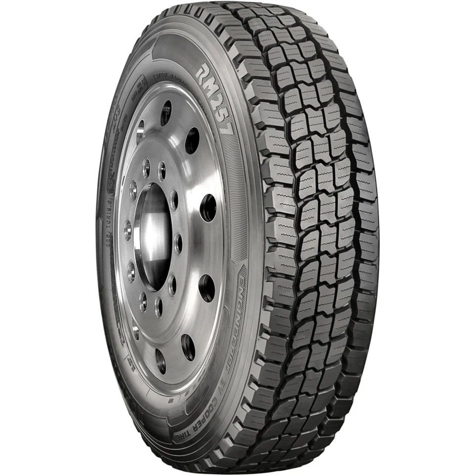 Tire Roadmaster (by Cooper) RM257 245/70R19.5 Load H 16 Ply Drive Commercial Foto 3 de 3