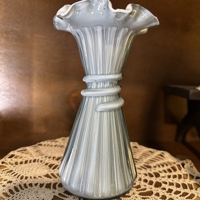 Vtg Fenton Periwinkle Blue Overlay White Interior Wheat Sheaf Vase  7 1/2  Tall