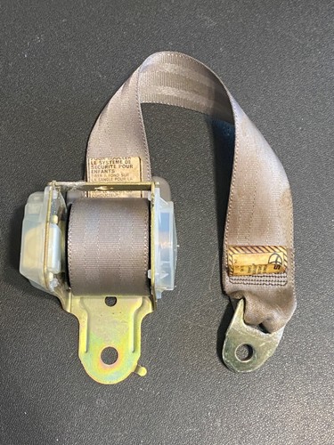 2003 Toyota Corolla Right Rear Seat Belt Retractor Assembly Gray OEM