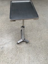 MAQUET stumme Schwester  Zureichungstisch V2A Edelstahl TEXT LESEN