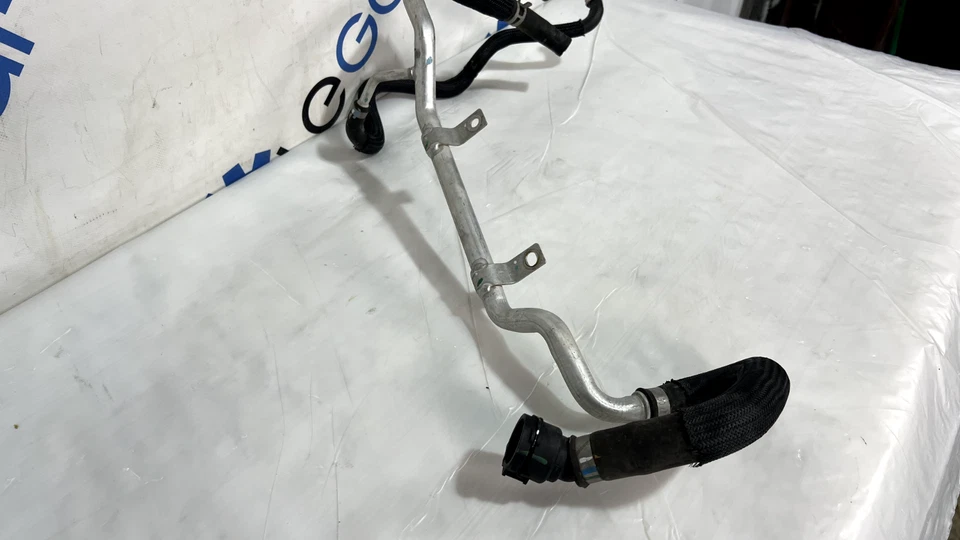 Manguera de calefacción de climatización Mopar genuina OEM para Chrysler 200 68104966AB Foto 3 de 4