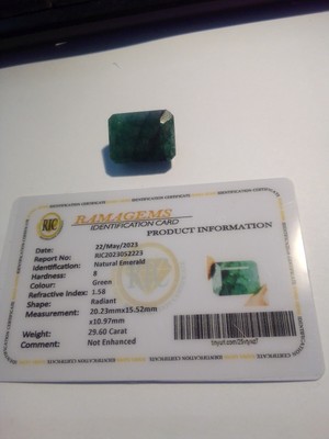 1 radiant facet Emerald Smaragd ca 20,2 x 15,5 mm, 29,6 ct not enh. Nachbildung