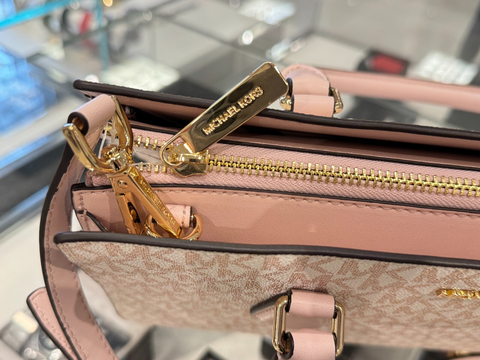 MICHAEL KORS SHEILA MEDIUM CENTER ZIP SATCHEL SHOULDER BAG MK ROSE