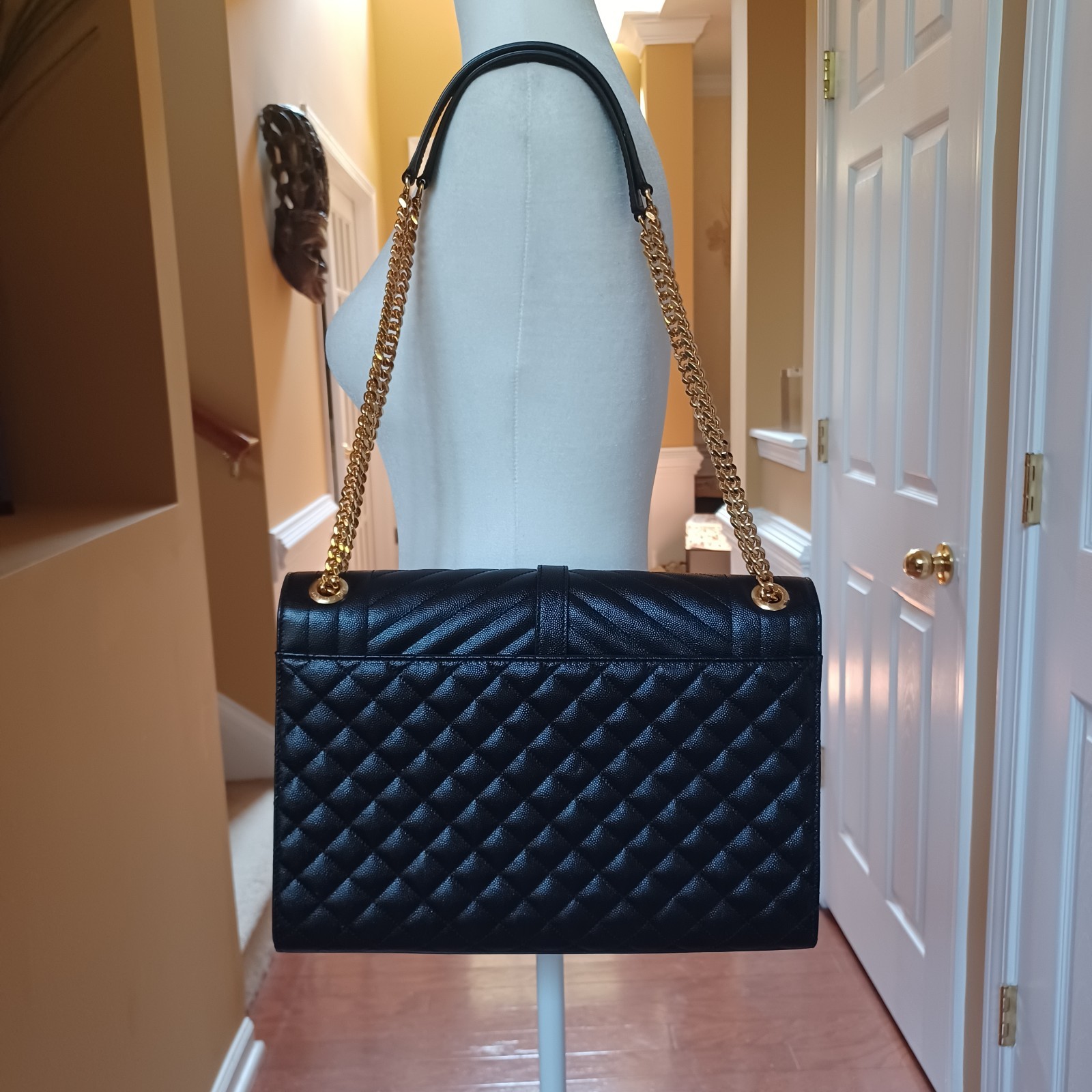 Borsa a tracolla YSL Saint Laurent busta grande nera pelle matelasse trapuntata