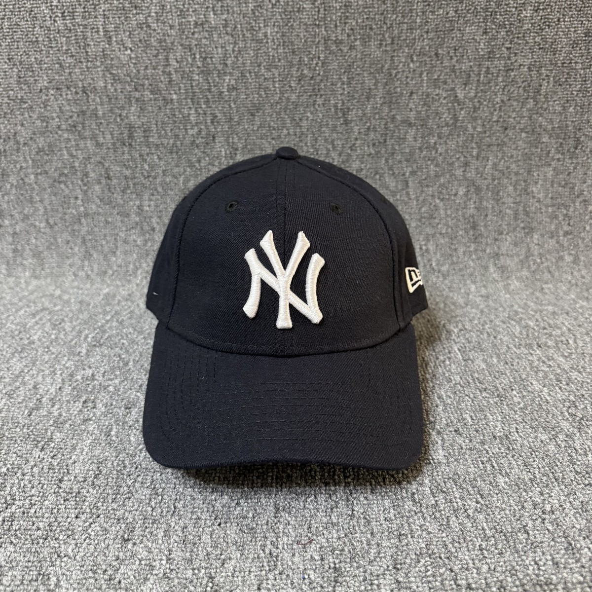 New Era New York Yankees 9FORTY Snapback Cap Navy