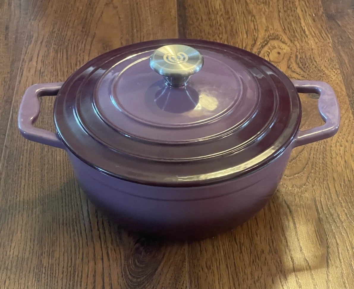 COOK’S ESSENTIALS Cast Iron Enamel Ombre Purple Dutch Oven 5 Qt Pot W/ LID