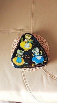 W. HORNER 1940s Three Little Kittens Tin Triangle British Antique Mother Goose