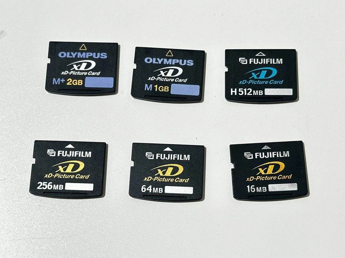 Fujifilm FinePix F30 & xDピクチャーカード2GB Fujifilm FinePix F30 & xDピクチャーカード2GB Fujifilm FinePix F30